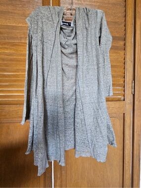 Nook Lightweight Linen Knit Cardigan in Light Gray